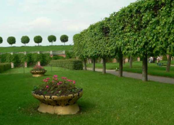 Landscaped Gardens stone-park Landscaped Gardens