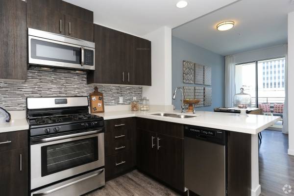  kumar-imperial-greens Kitchen