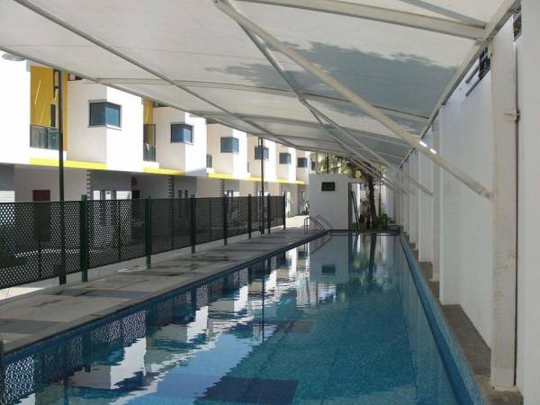  bella-vista Swimming Pool