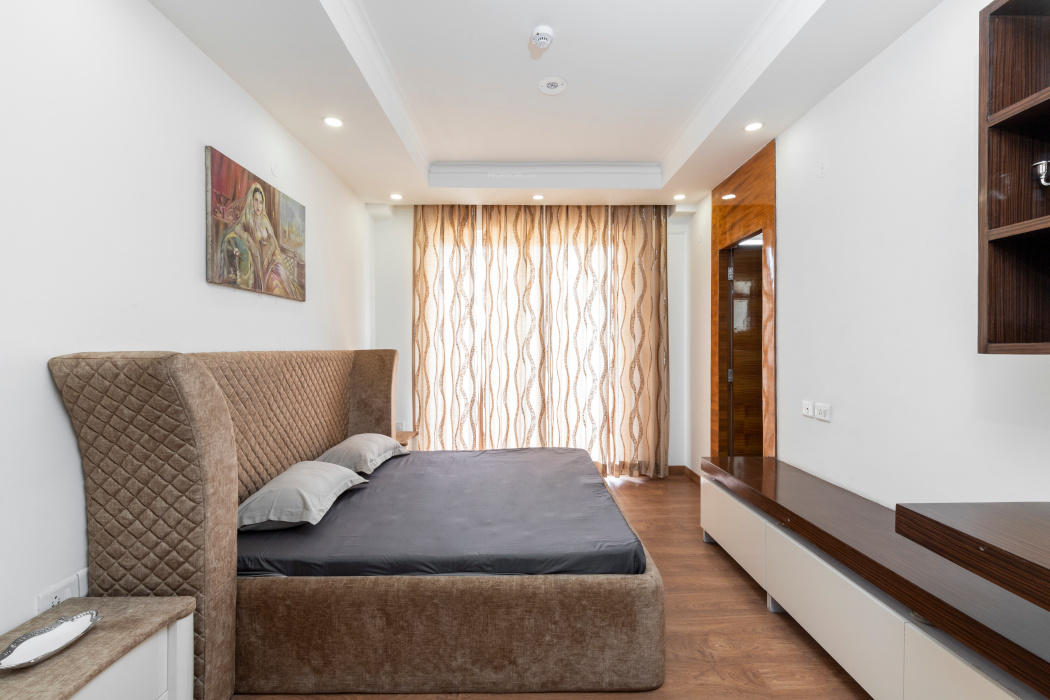  faridabad eye Bedroom