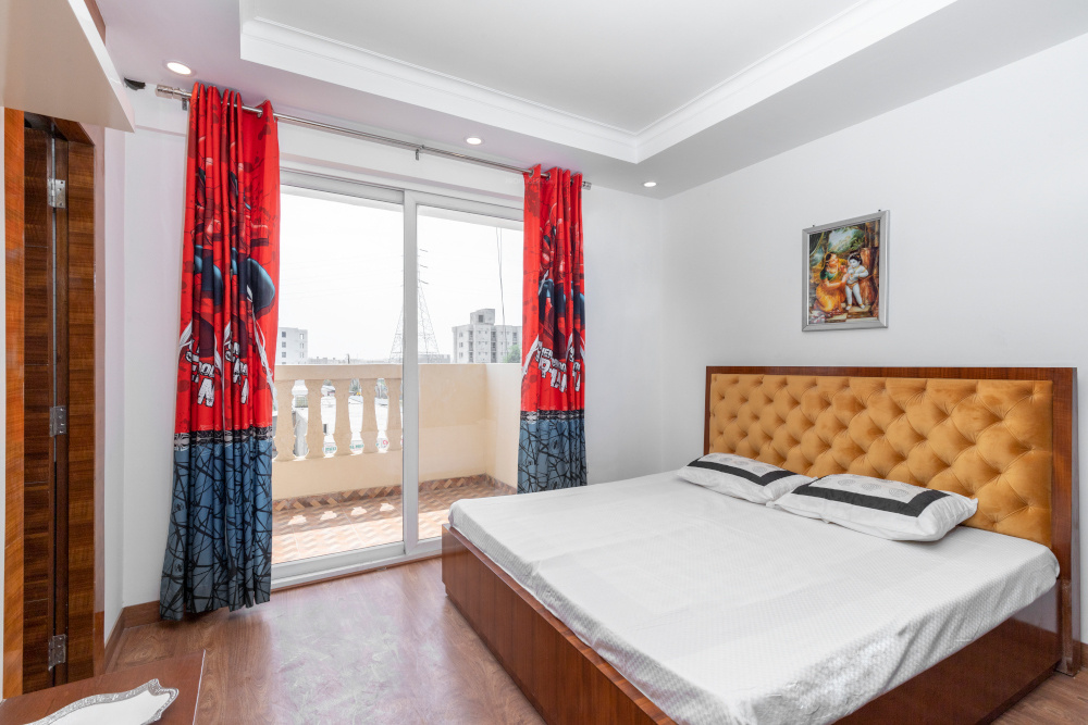  faridabad eye Bedroom