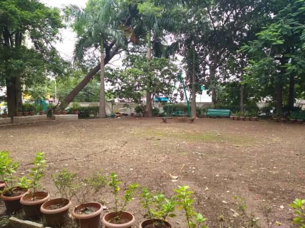 Others garden Others