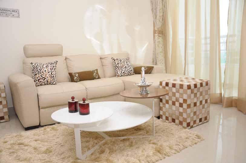  solitairian city Living Area