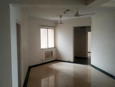  solitaire studio apartment Bedroom