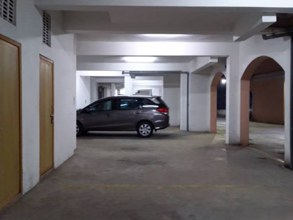 Open Parking enclave Open Parking