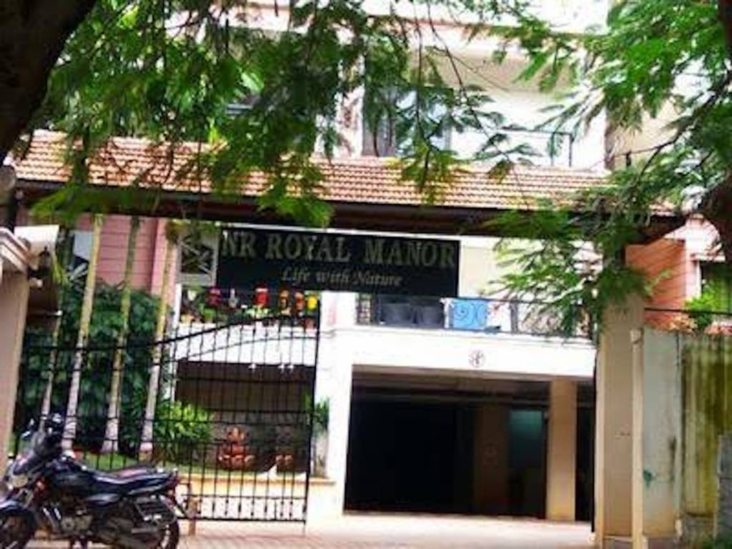  royal manor Elevation