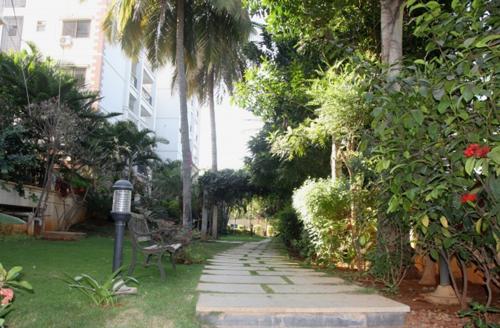  royal-manor Images for Amenities of NR Greenwood Constructions Royal Manor