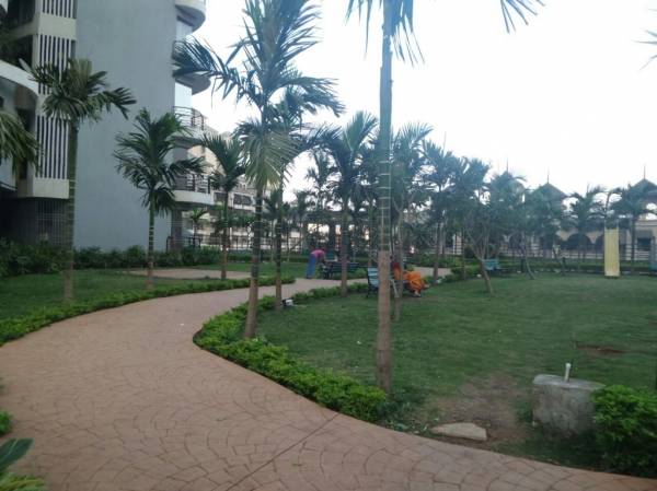 Jogging Track gardens Jogging Track