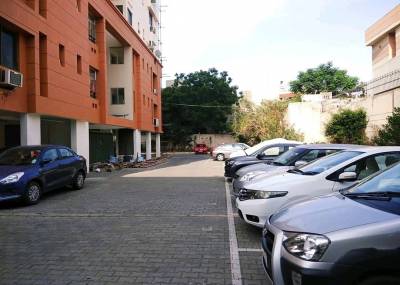  ocean-tower Car Parking