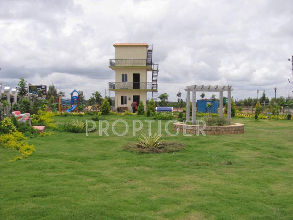  wall street Images for Main Other of MG Wall Street