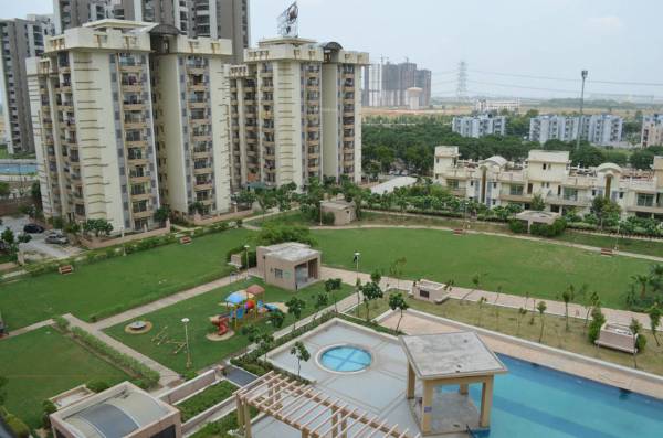 Images for Elevation of Amrapali Grand