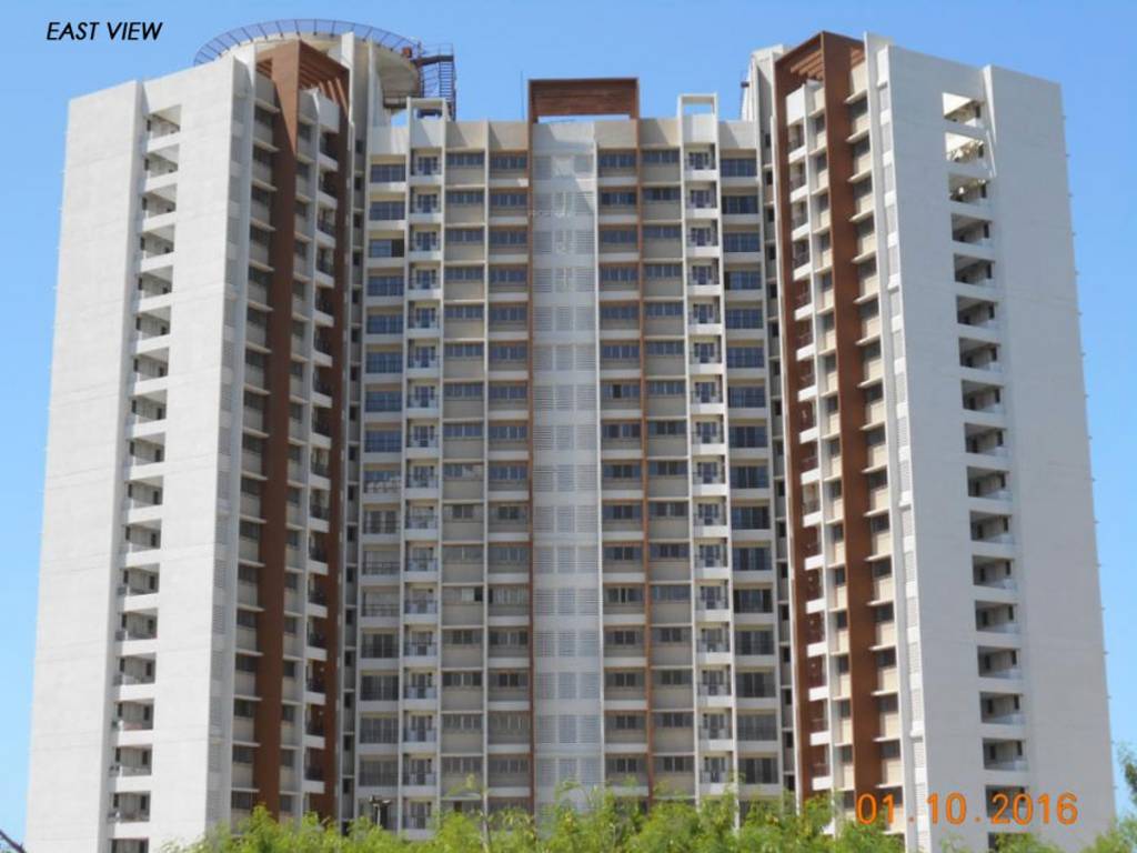  waterfront Images for Elevation of Raheja Waterfront