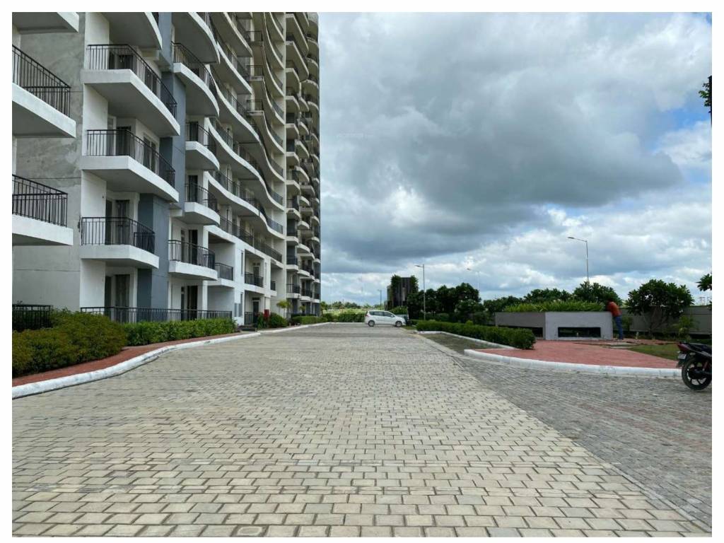  beetle lap Toweer B Construction Status Sept 23