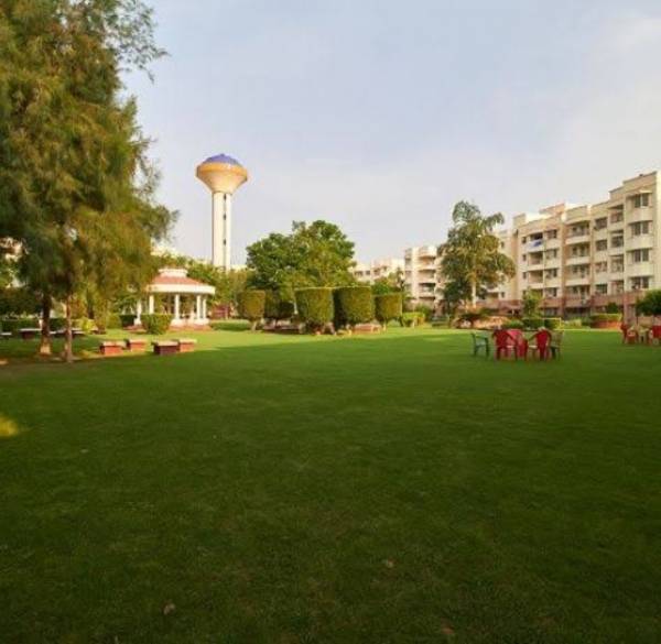  utsav Landscaped Gardens