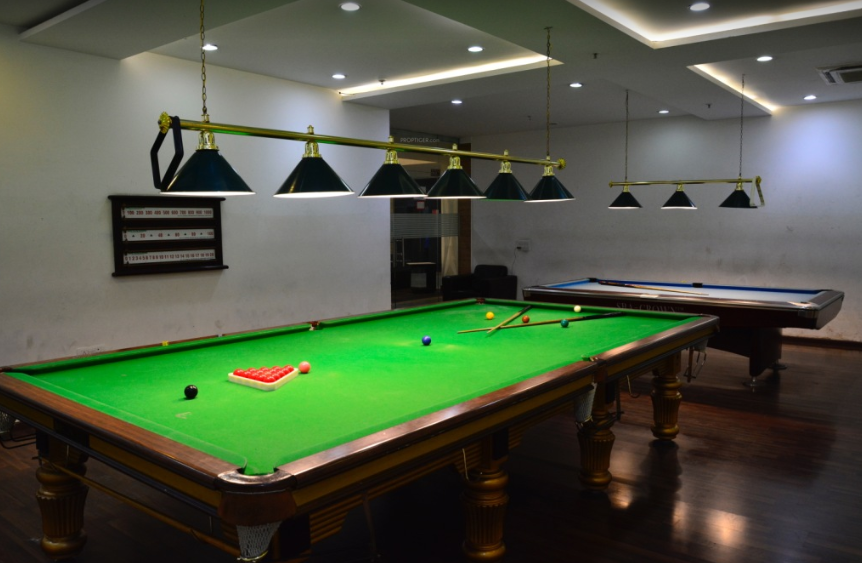 olive county Billiards/Snooker Table