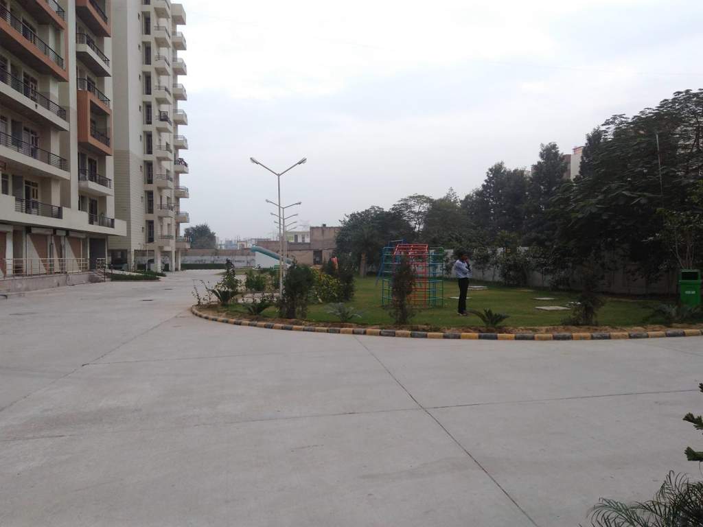  royal residency Children's play area