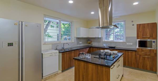 Images for Main Other of Baashyaam Petals