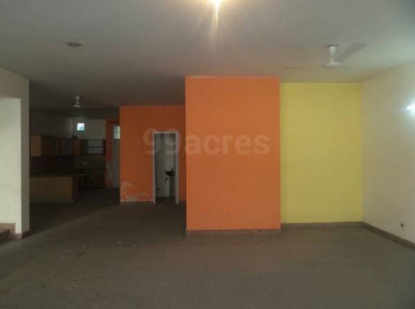  status-expandable-villas Living Area