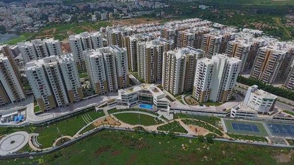 main of Aparna Hill Park Lake Breeze