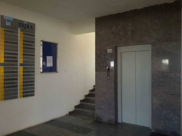  vajra Lift Available