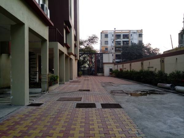 Internal Roads & Footpaths habitat-64 Internal Roads & Footpaths