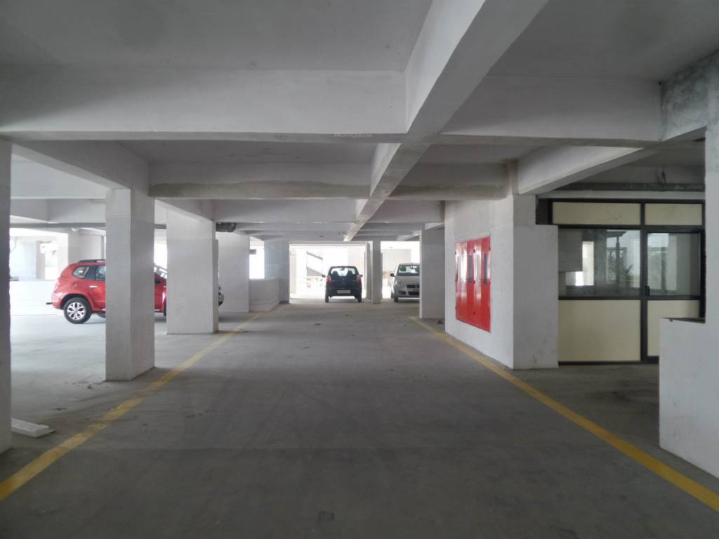 atlantis Car Parking