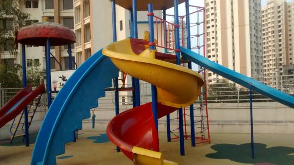  royale Children's play area