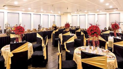  the-room Images for Amenities of Central Park The Room