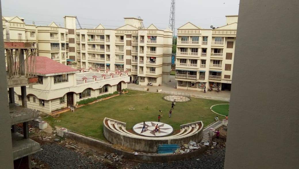 vatika tower 1 to tower 18 Landscaped Gardens