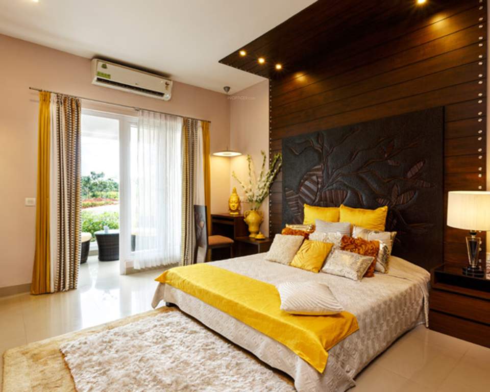 high crest Images for Main Other of Purva High Crest