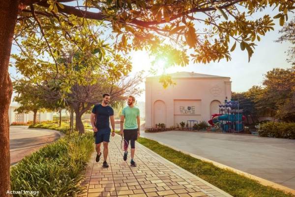 Jogging Track queensgate Jogging Track