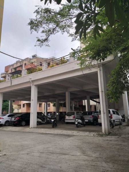  chaitrangan Car Parking