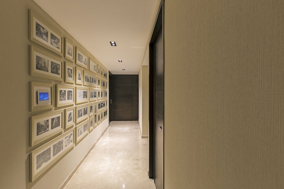 Images for Main Other of Vilas Javdekar Portia