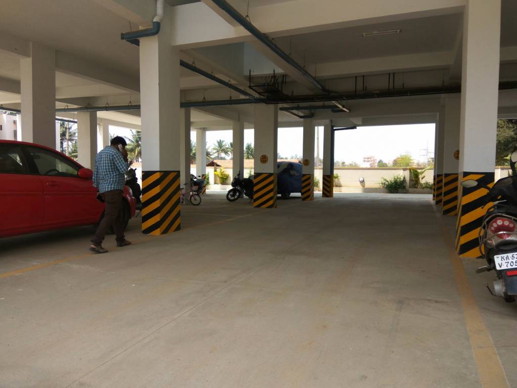 silver bell 2 Car Parking