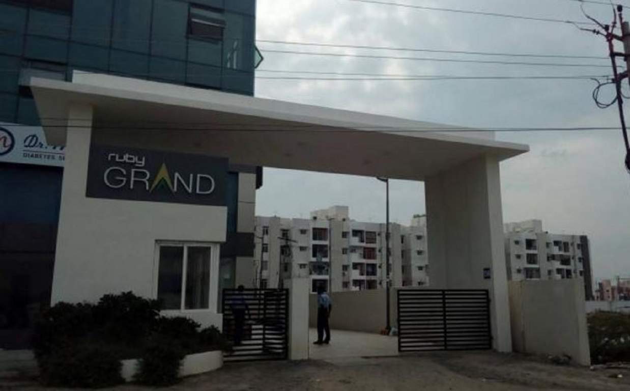  grand Gated Community