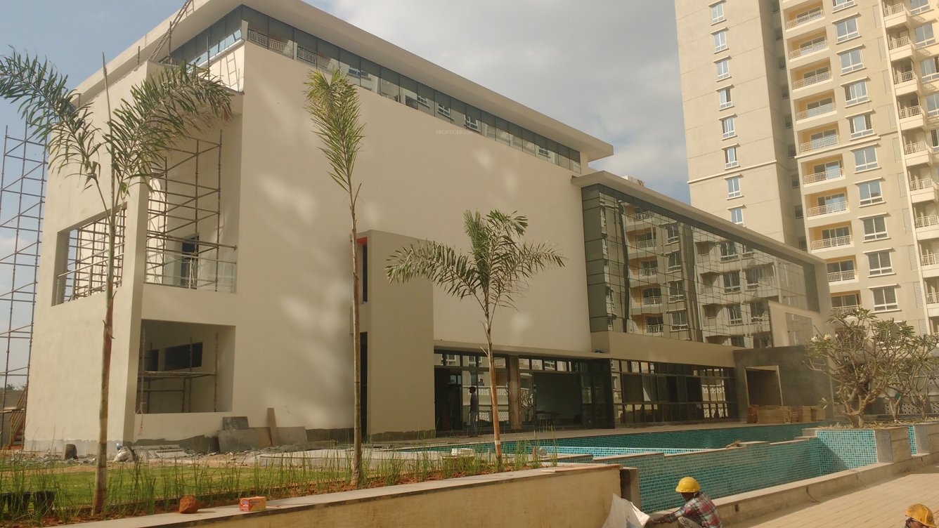 Sumadhura Silver Ripples