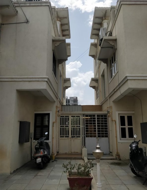  golden villa Elevation