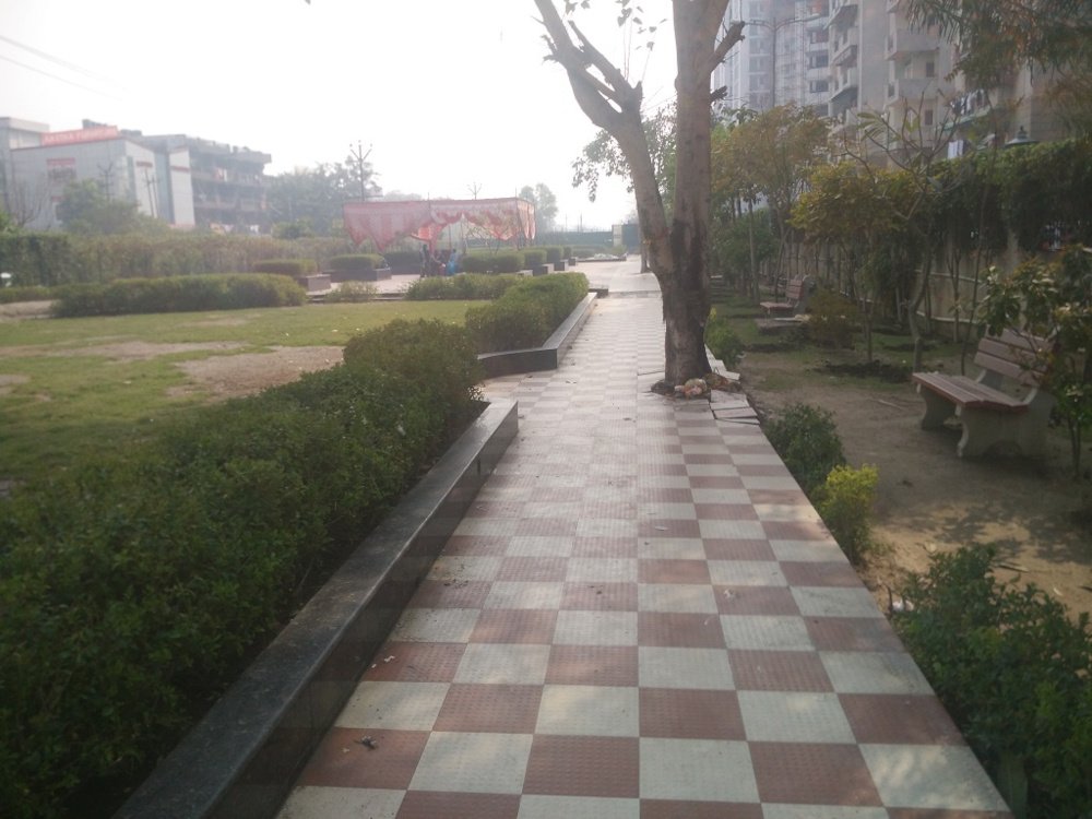  greens Jogging Track