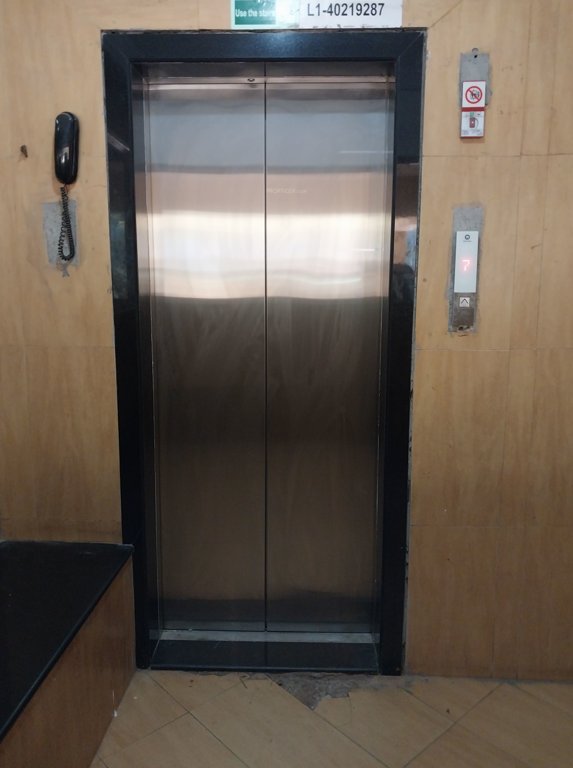 keshav kunj Lift(s)