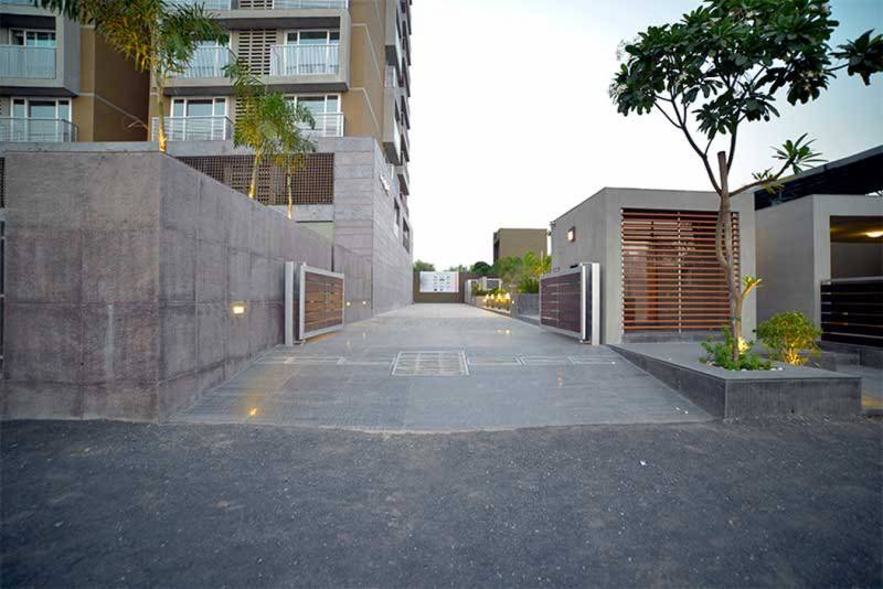 Images for Amenities of Sun Builders Embark