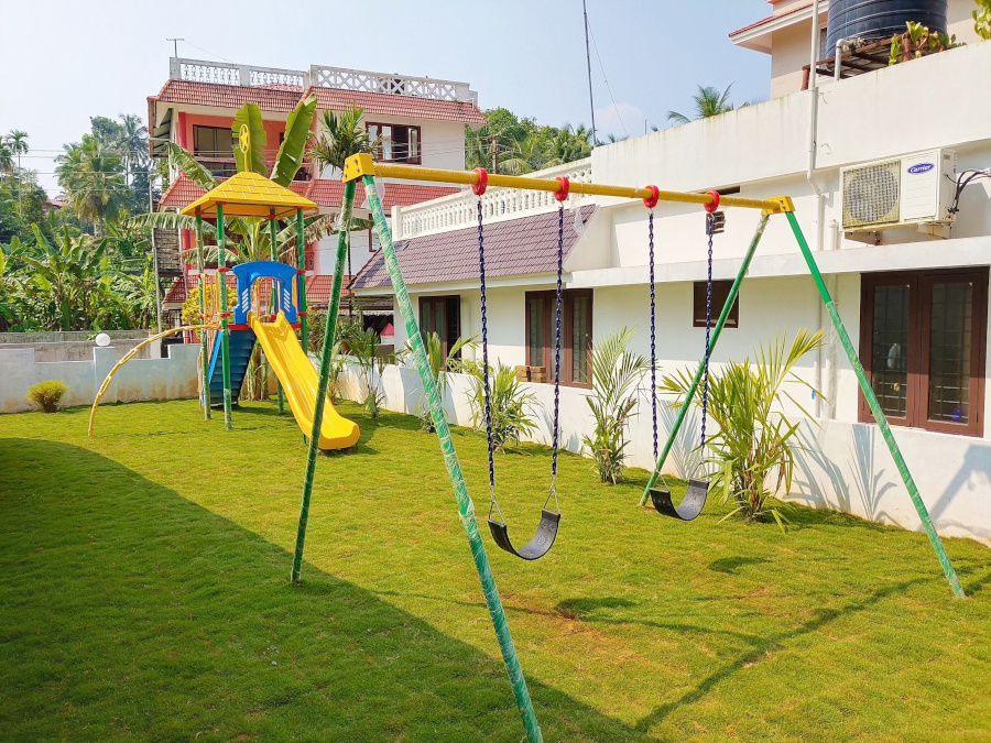  sinai Children's play area