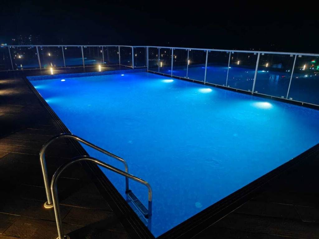 kingston towers Swimming Pool