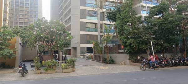 Gated Community luxuria Gated Community