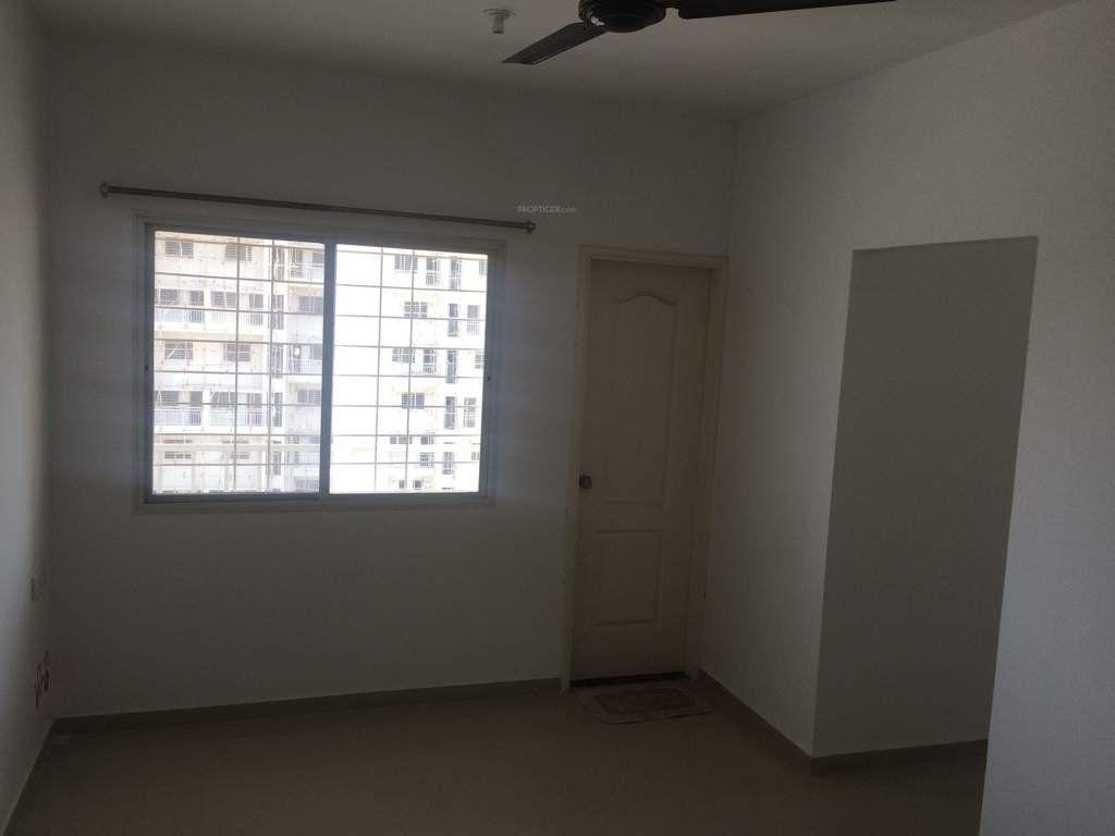  eco city Living Area