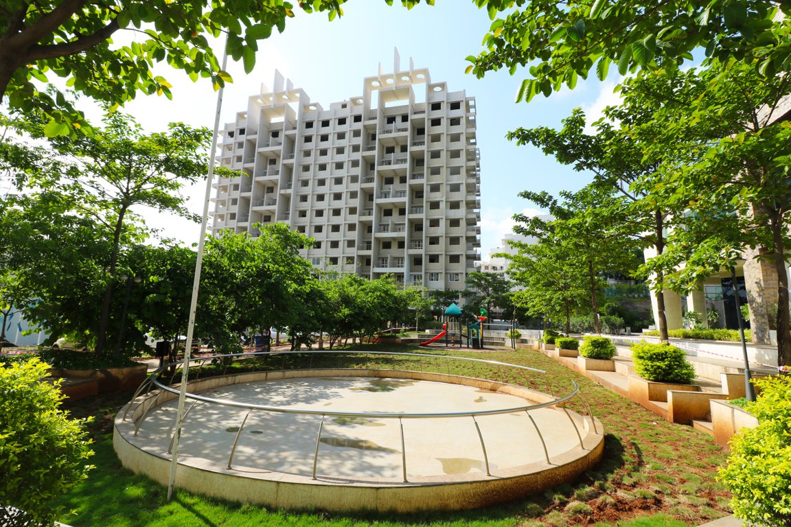  ganga glitz Elevation