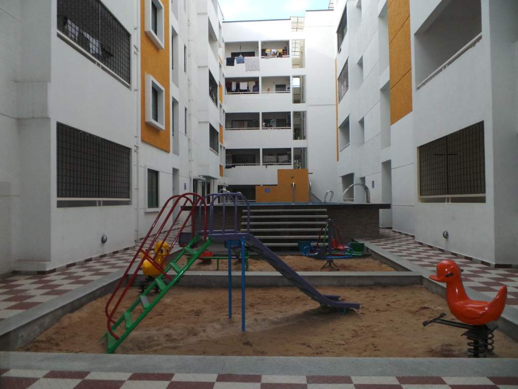 sri moonstone park Children's play area