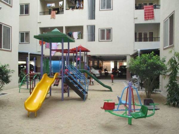  paradise Children's play area