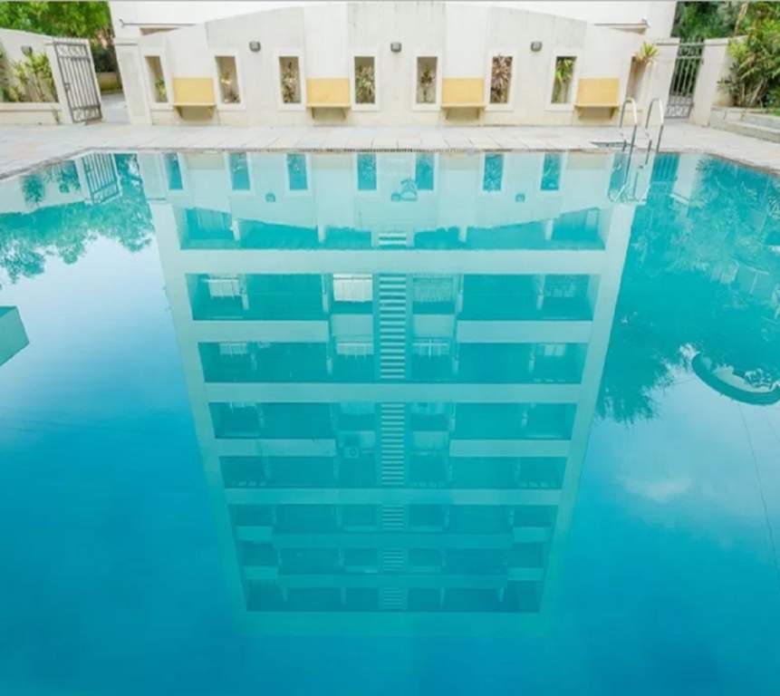  park royale Swimming Pool