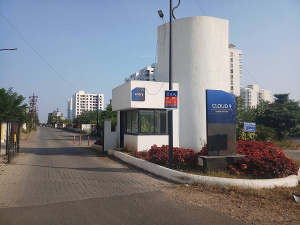  cloud-9 Entrance Lobby