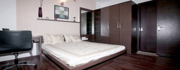 Images for Main Other of Alcon Builders and Promoters Square